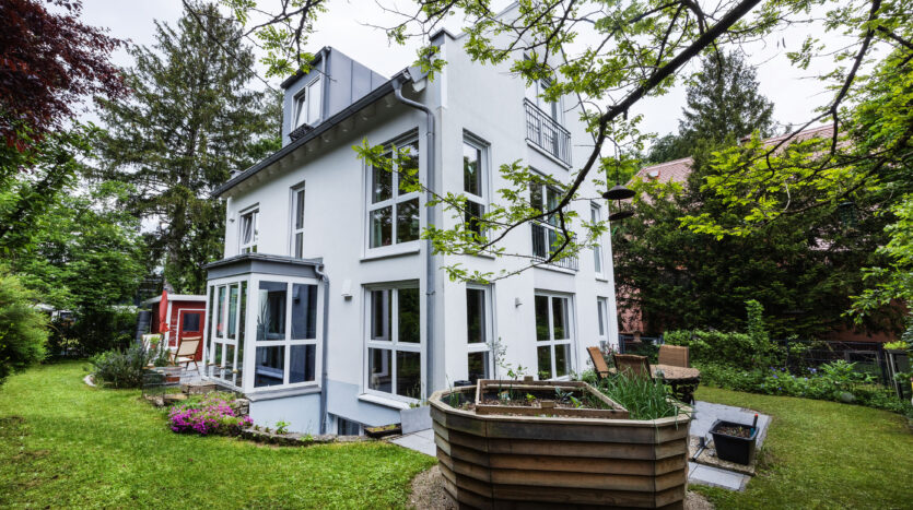 Einfamilienhaus mit Südwestgarten