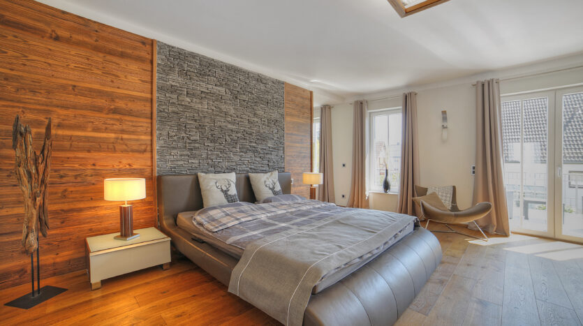 Einfamilienhaus mit Pool