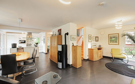 Einfamilienhaus mit Südwestgarten