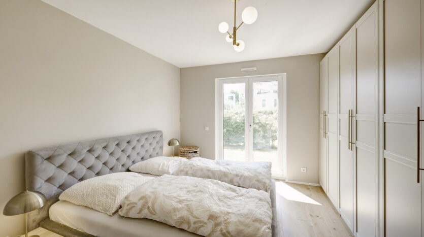 Neuwertige Wohnung mit Weitblick ins Grüne