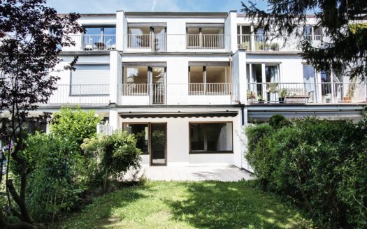 Großzügiges Stadthaus mit Südgarten