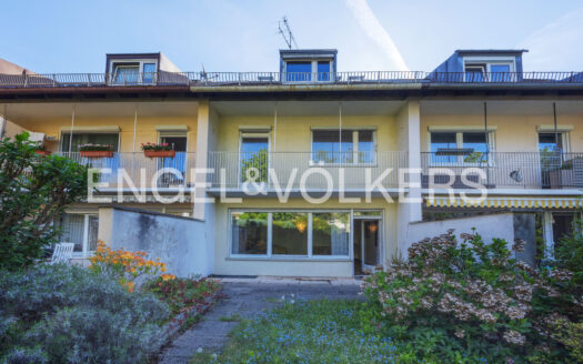 VERKAUFT: Charmantes Reihenmittelhaus mit Potenzial in ruhiger Lage